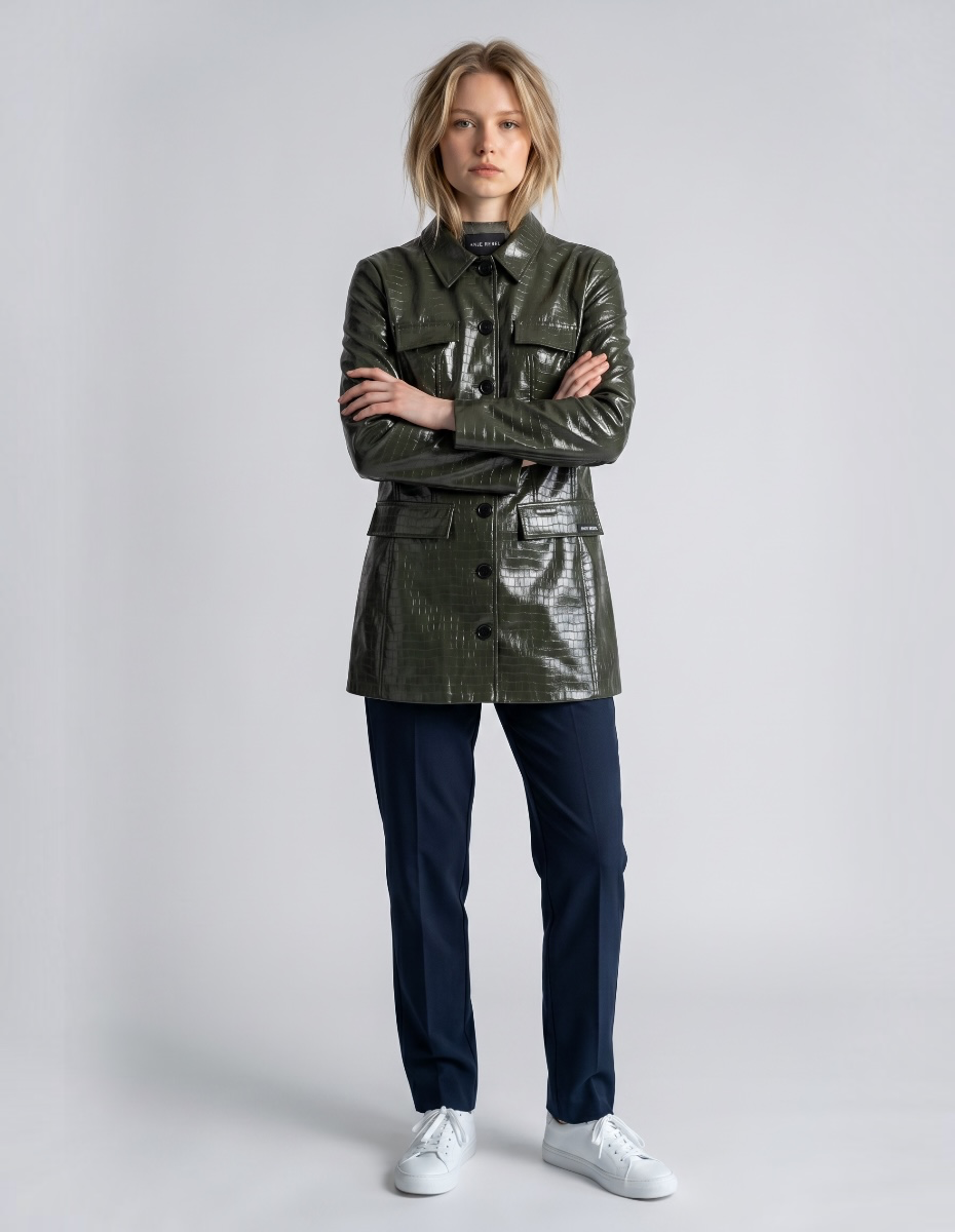 Coats & Jackets