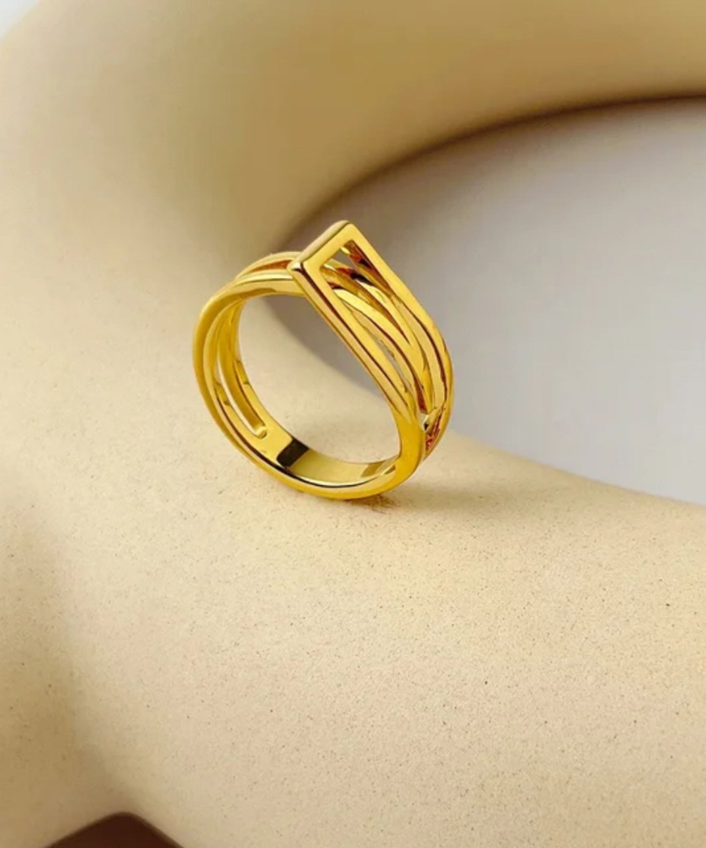 Buckle Minimalist Ring