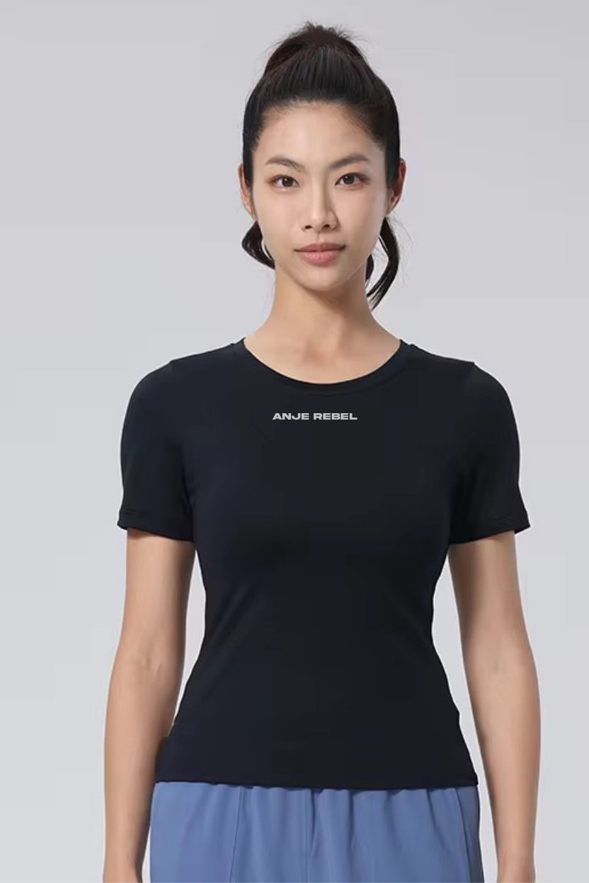 SlimFit Women Gym Shirt ANJE REBEL
