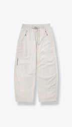 AR White / Small
