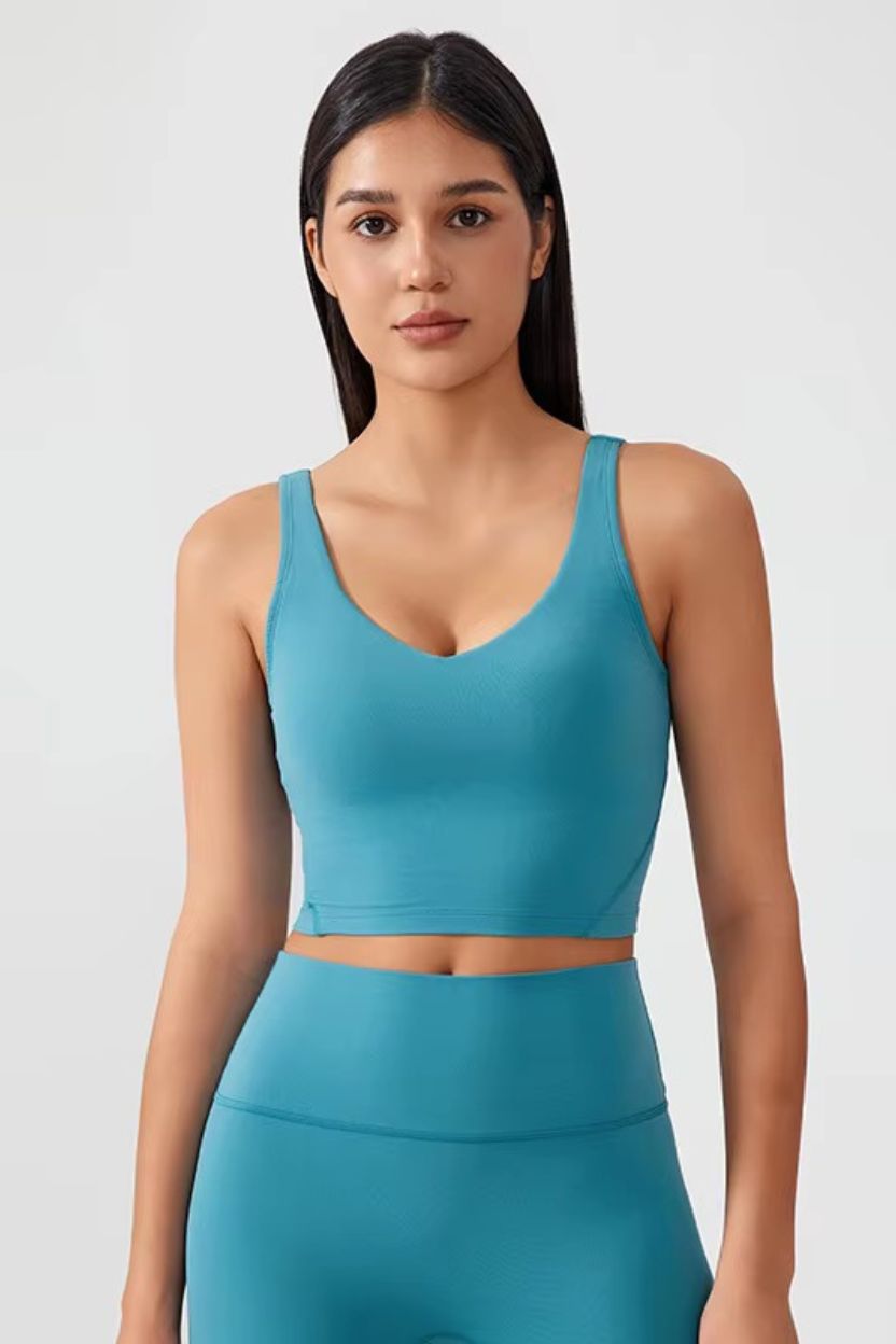 V-Neck Active Cropped Top ANJE REBEL