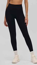 Onyx Black / Small