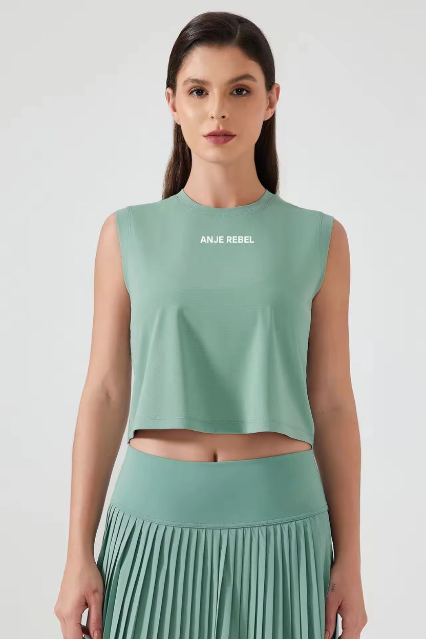 Cool-Touch Loose Fit Cropped Tank Top ANJE REBEL