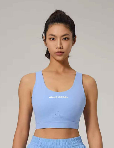 Curvaceous Full-Support Sports Bra