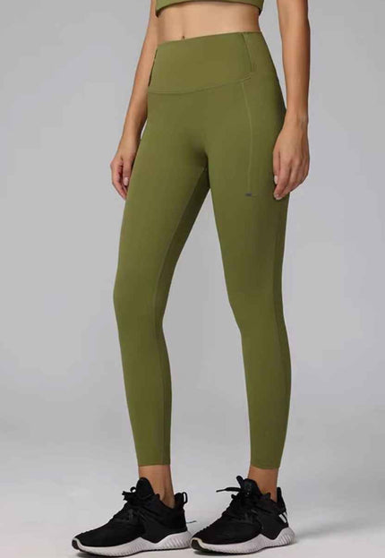 Functional “Belt-Hook” Hugging Leggings