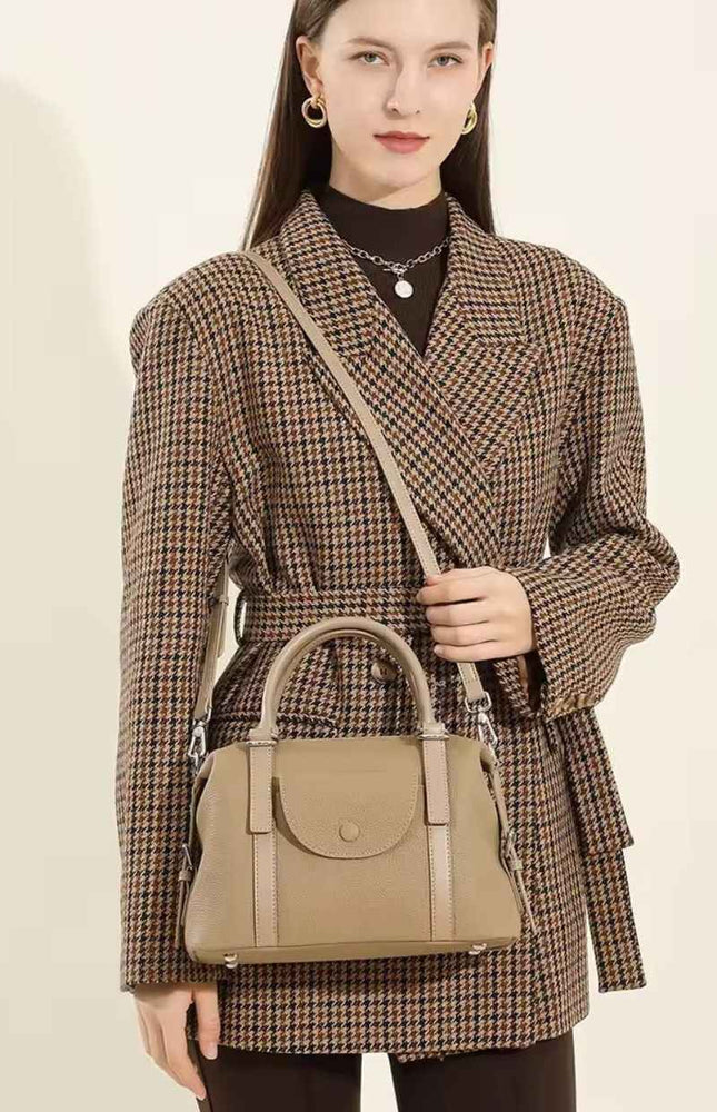 Minimalist Doctor’s Bag