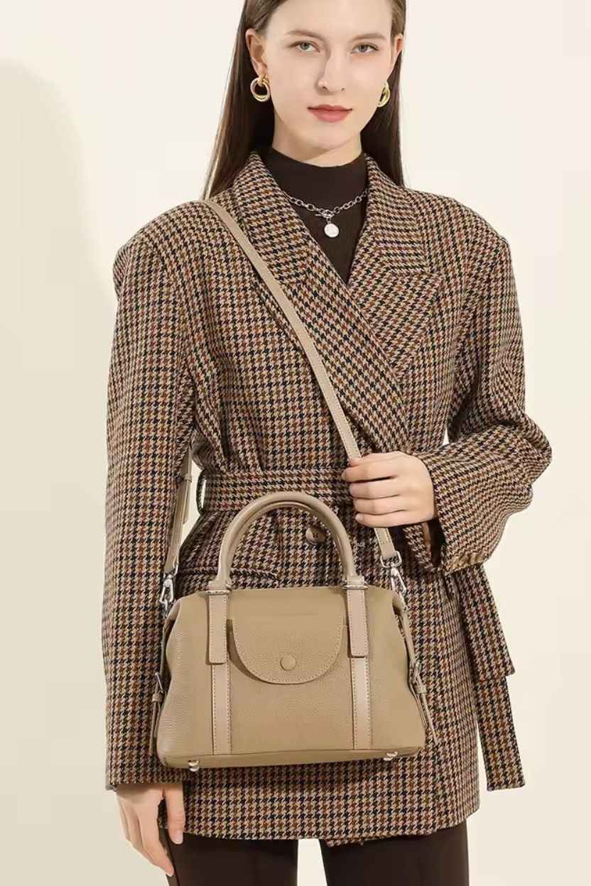 Minimalist Doctor’s Bag