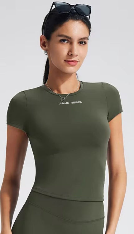 Sweatwicking Women’s Gym Shirt ANJE REBEL