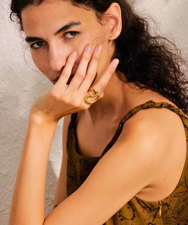 Signature “Infinity” Ring ANJE REBEL
