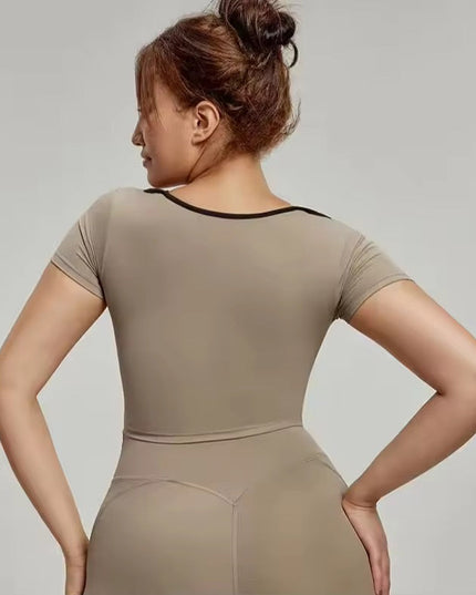 Curvy Contour Active Top ANJE REBEL