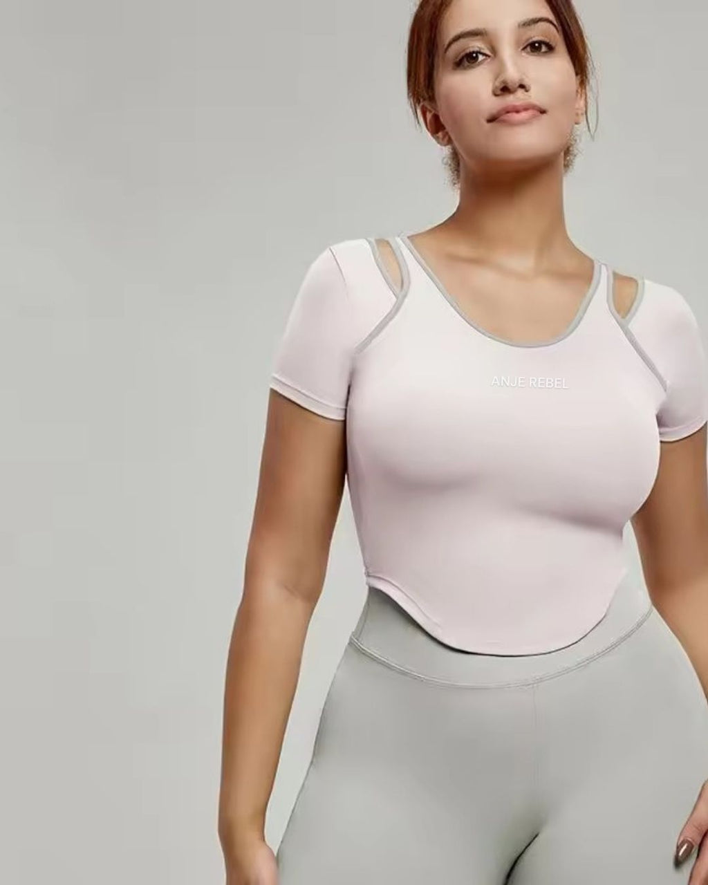 Curvy Contour Active Top ANJE REBEL