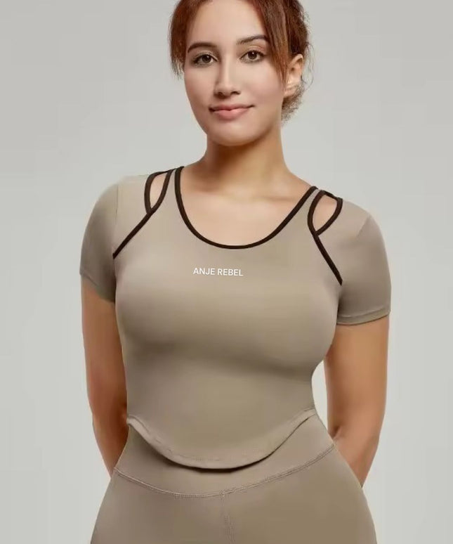 Curvy Contour Active Top ANJE REBEL