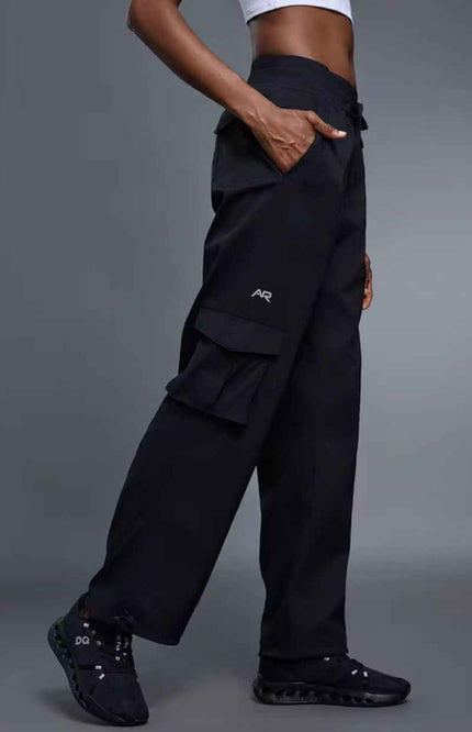 Movement Multi-Pockets Jogger Pants