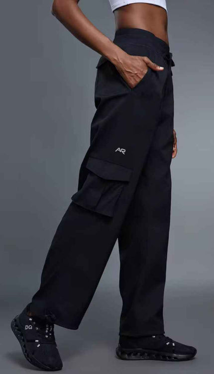 Movement Multi-Pockets Jogger Pants