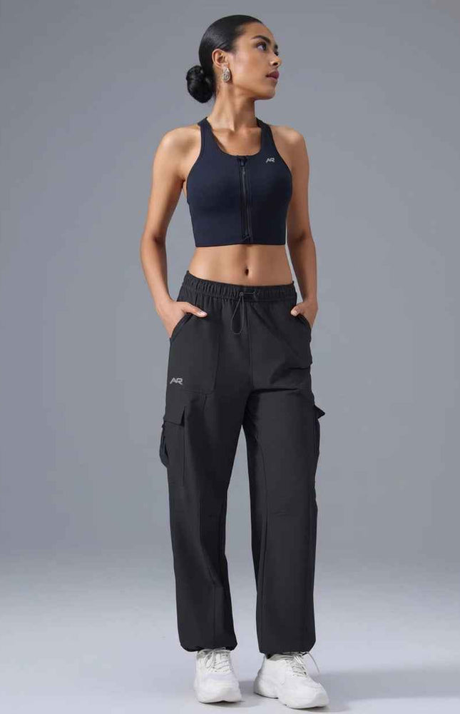 Relaxed-Fit Multi-Pockets Jogger Pants