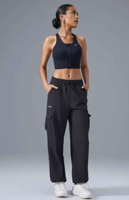 Relaxed-Fit Multi-Pockets Jogger Pants