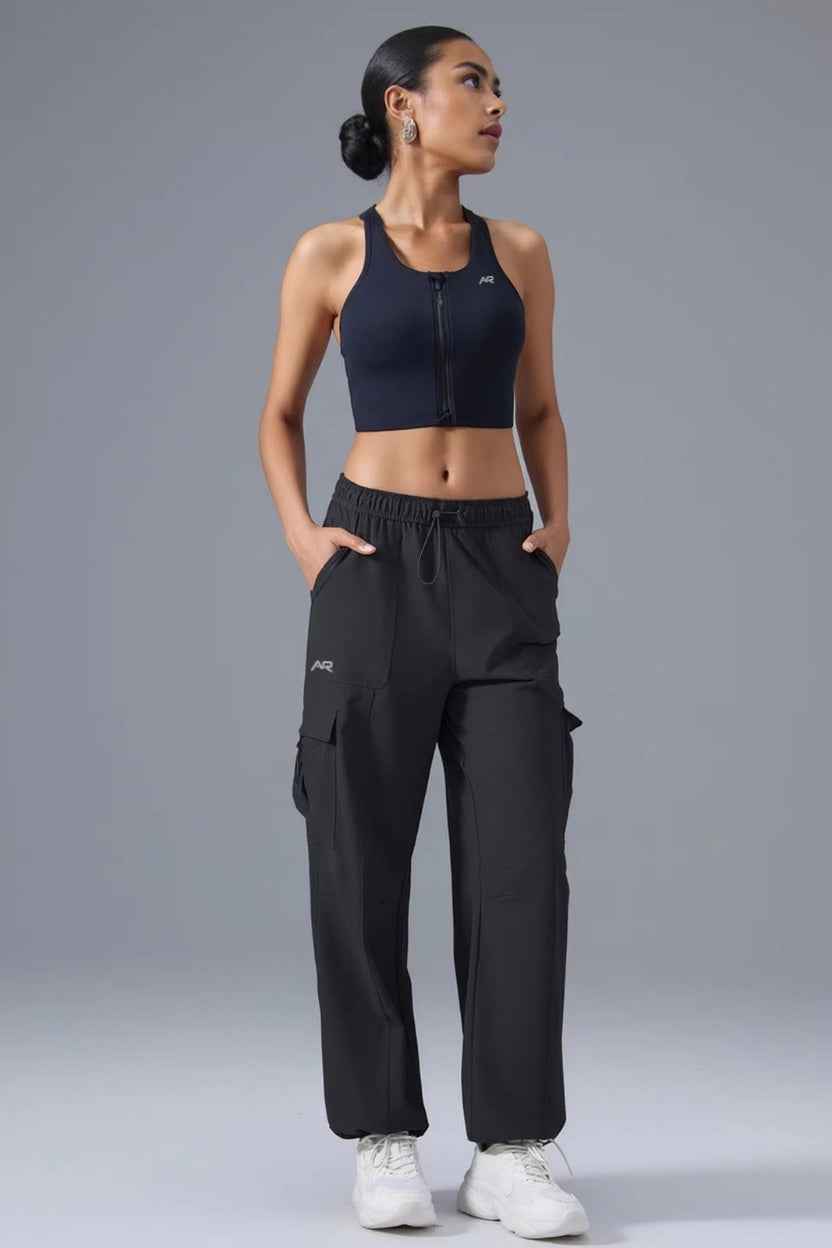 Relaxed-Fit Multi-Pockets Jogger Pants