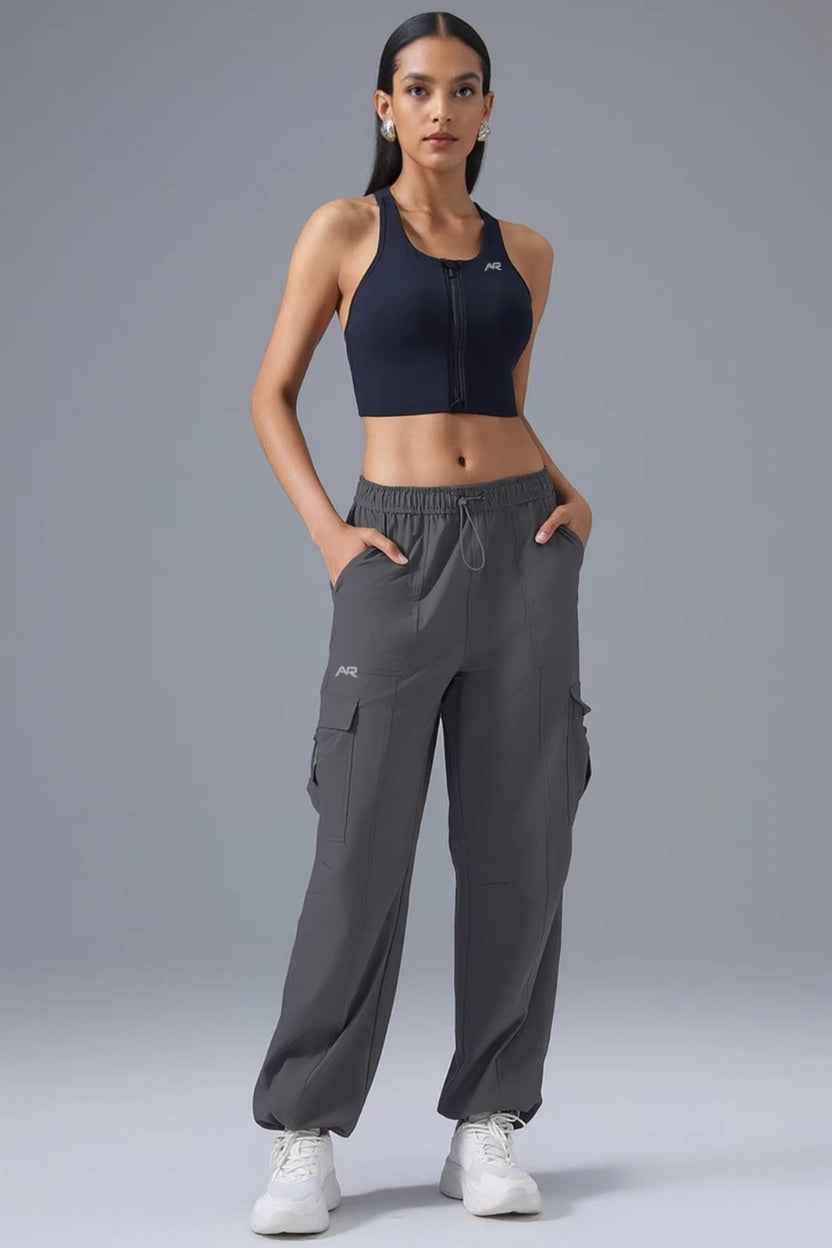 Relaxed-Fit Multi-Pockets Jogger Pants