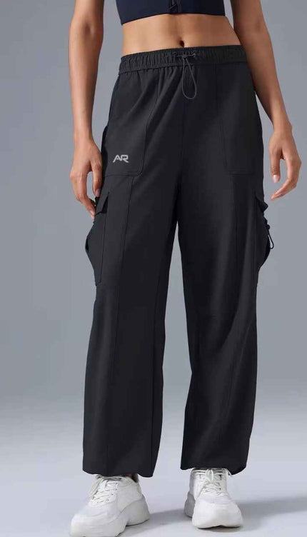 Relaxed-Fit Multi-Pockets Jogger Pants