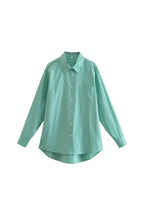 Men’s Pinstripe Buttoned Down Shirt