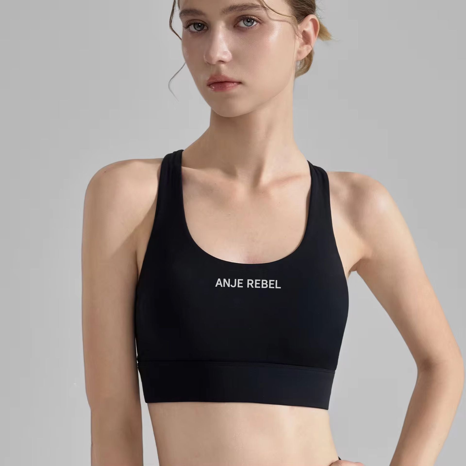Hooked Back Sports Bra ANJE REBEL