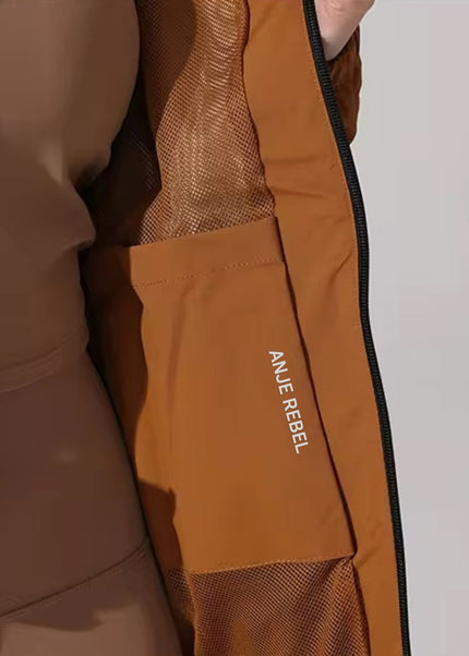Travel Essential Windbreaker ANJE REBEL