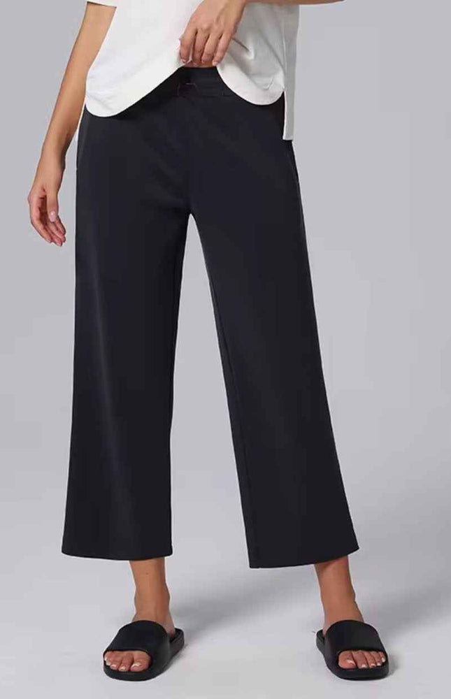 Relaxed-Fit 3/4 Straight-Cut Pants