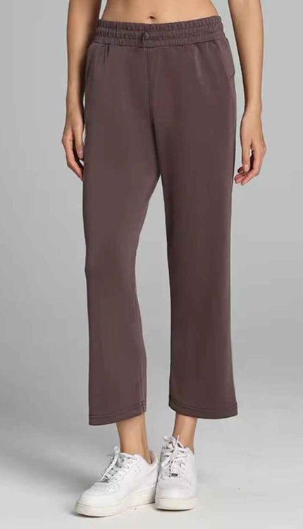 Relaxed-Fit 3/4 Straight-Cut Pants