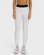 Pure White / Small